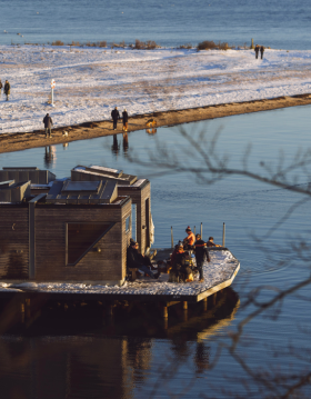 Tirsbæk Strand ved Vejle Fjord en vinterdag